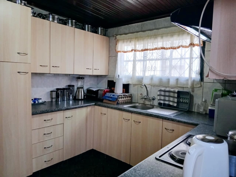 2 Bedroom Property for Sale in Mdantsane Nu 15 Eastern Cape